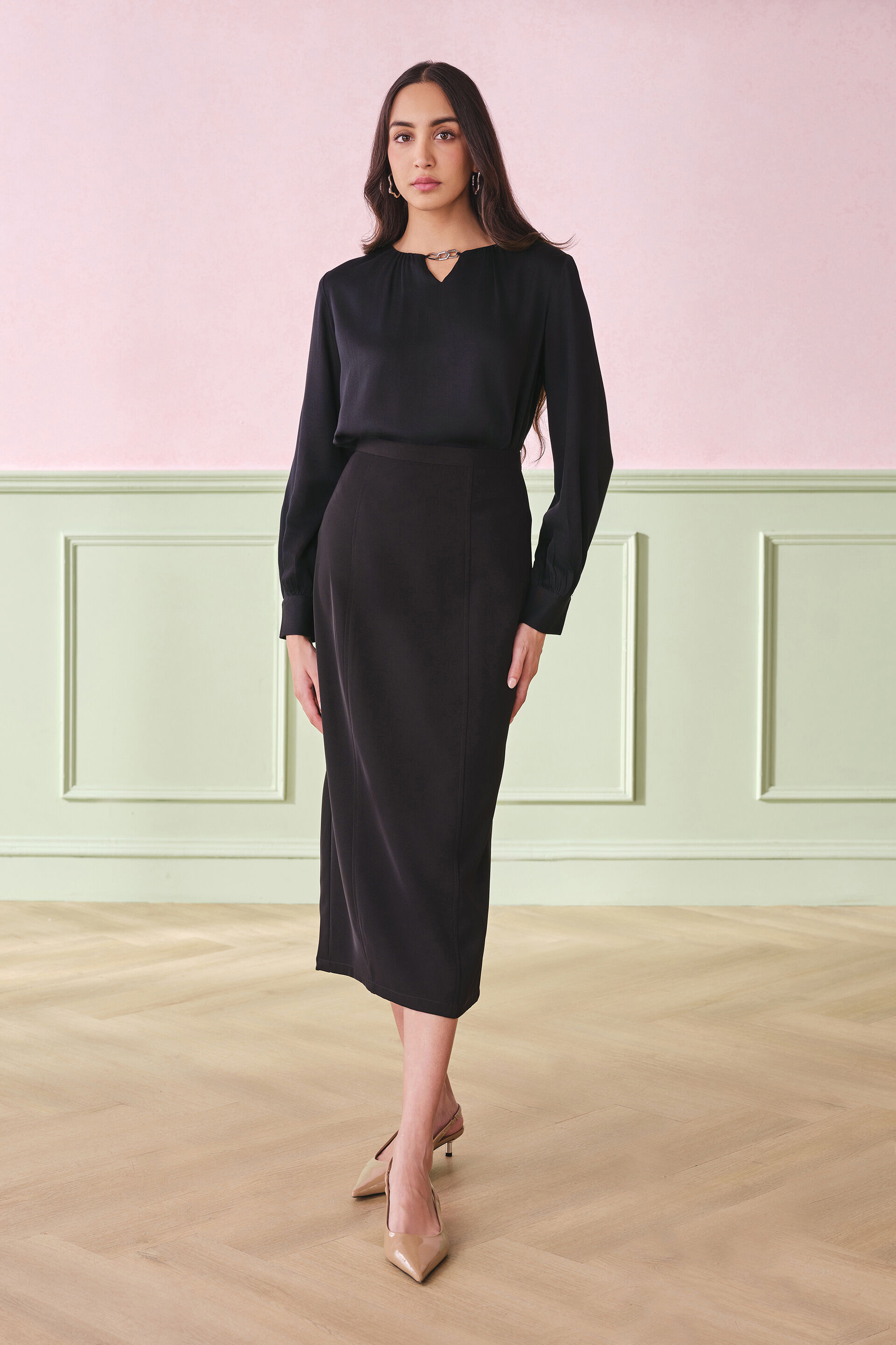 Raven Essential Top, Black, image 2